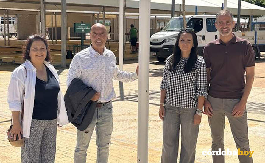 Los concejales socialistas en el recinto ferial esta mañana FOTO PSOE