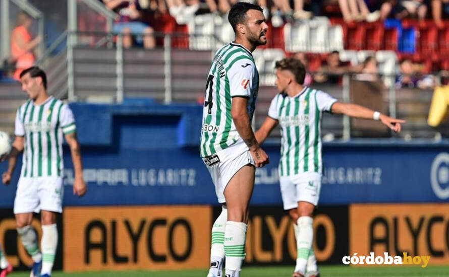 Al Córdoba le ha costado mucho hoy entrar en el juego ante la SD Eibar FOTO LALIHA HYPERMOTION